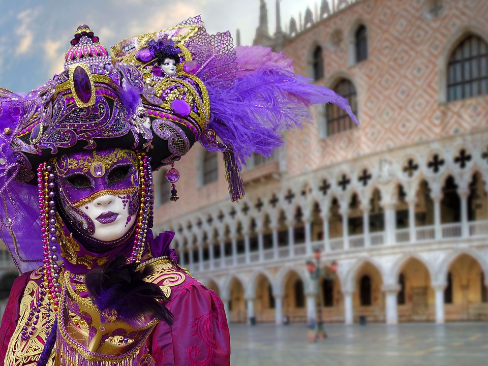 LE CARNAVAL DE VENISE
