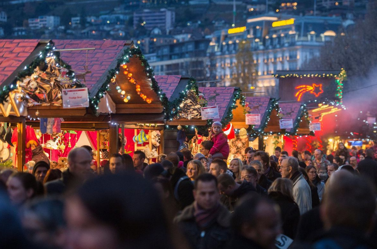 MARCHE DE NOEL A MONTREUX