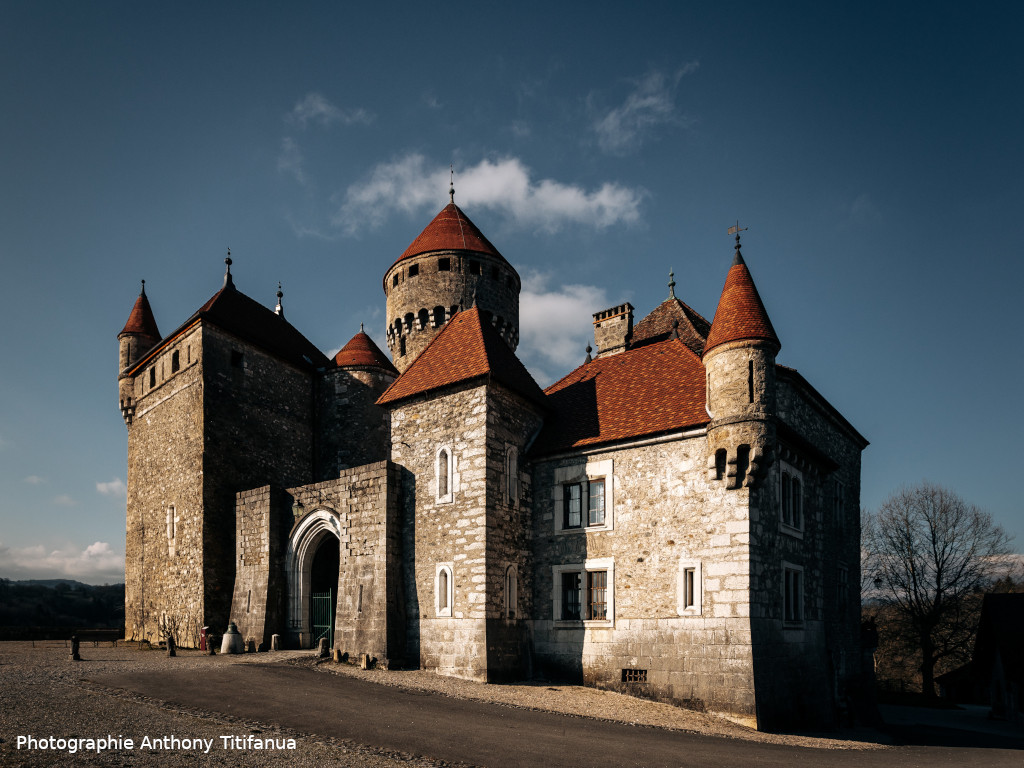 LES JARDINS SECRETS ET LE CHÂTEAU DE MONTROTTIER